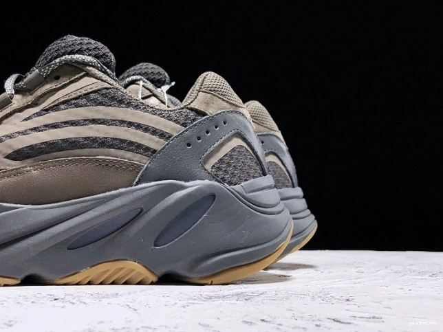 Boost v2 EG6860 Adidas Yeezy 700 Geode 1030